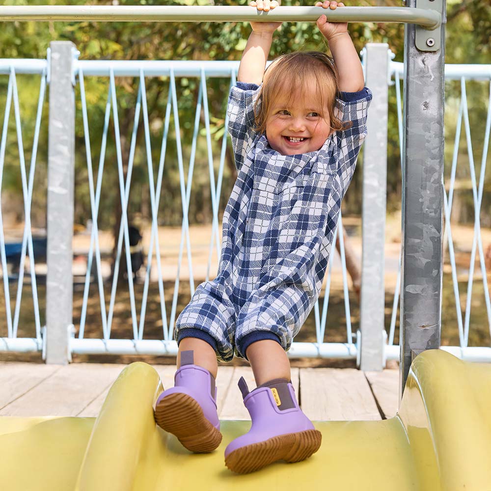 Bobbi Kids Wellington Boot // Dusty Lilac - Image 5